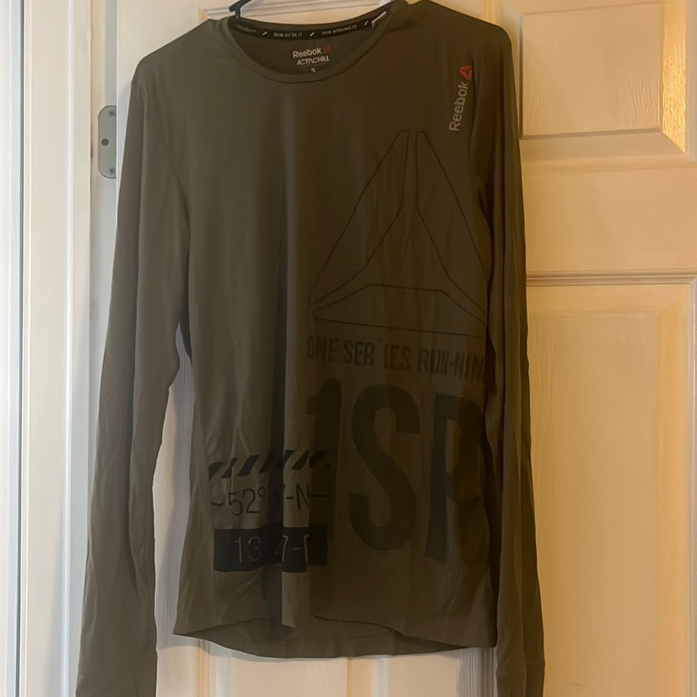 Mens small dry fit cross fit small long sleeve t shirt green Reebok